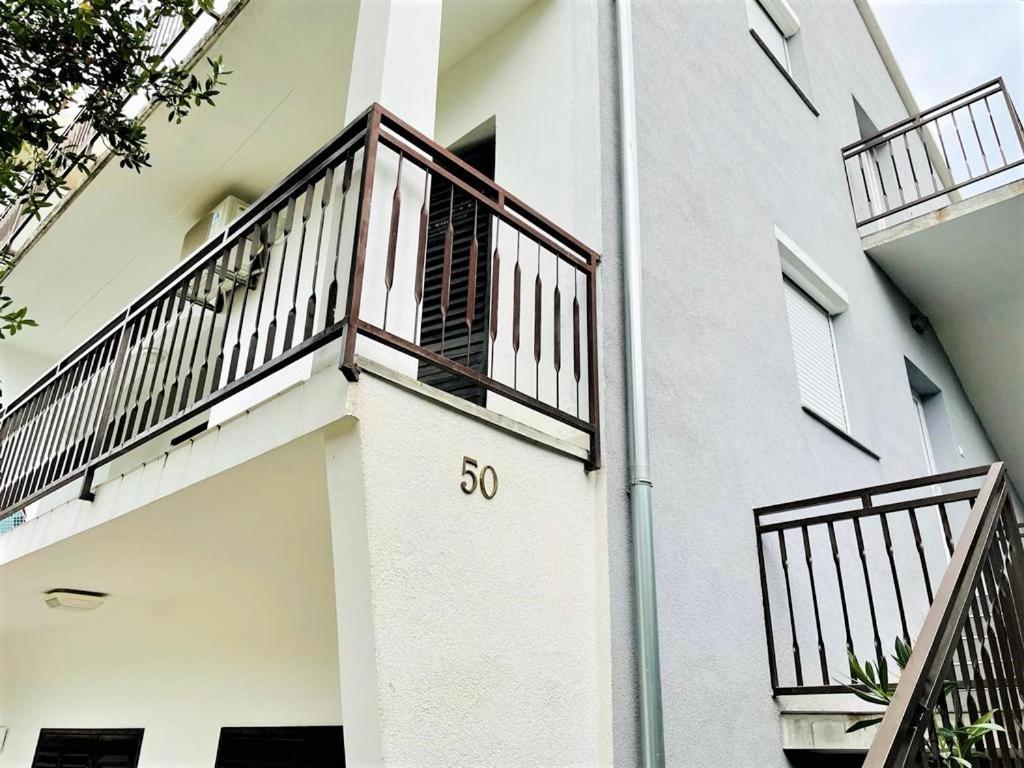 Apartments Ivan Vodice Buitenkant foto