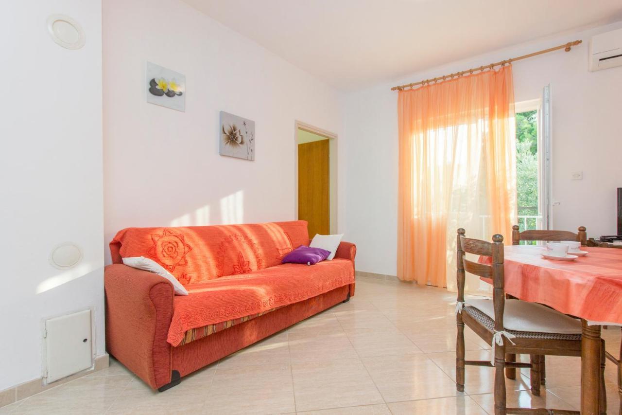 Apartments Ivan Vodice Buitenkant foto