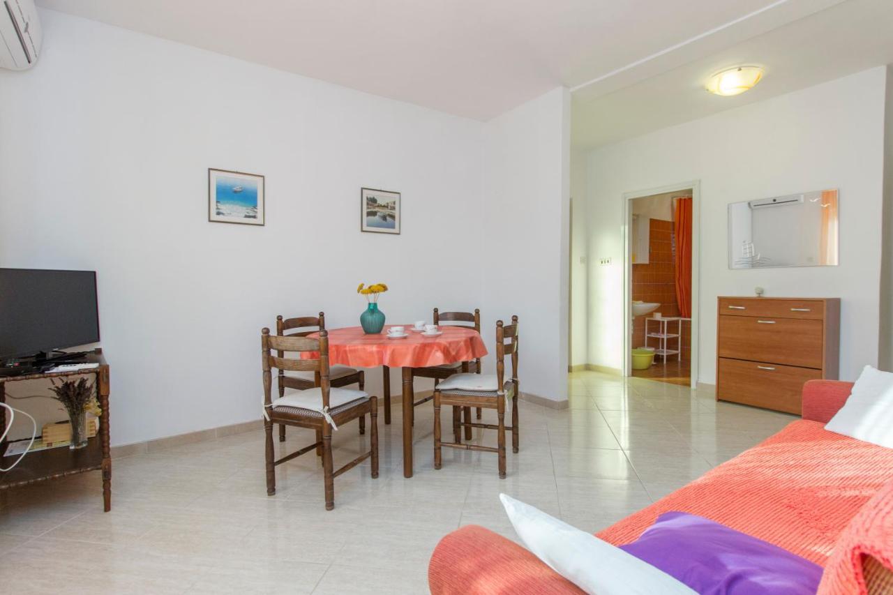 Apartments Ivan Vodice Buitenkant foto
