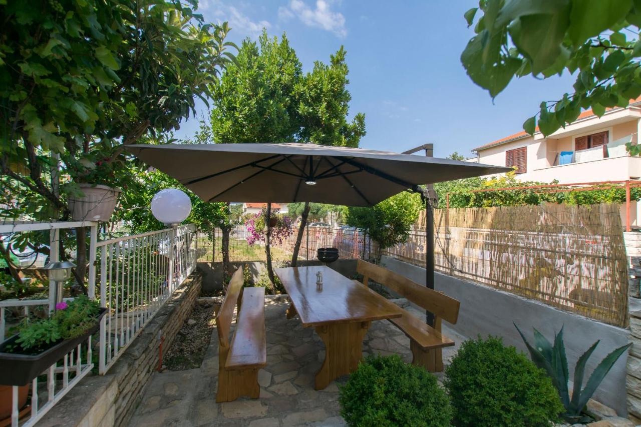 Apartments Ivan Vodice Buitenkant foto